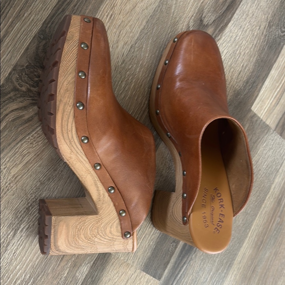 Kork-Ease Women's Brown Leather Clogs